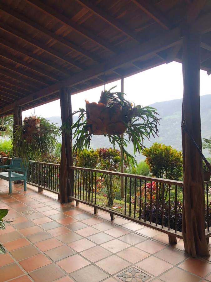 Finca Hotel Tierra Verde Girardota Exterior foto